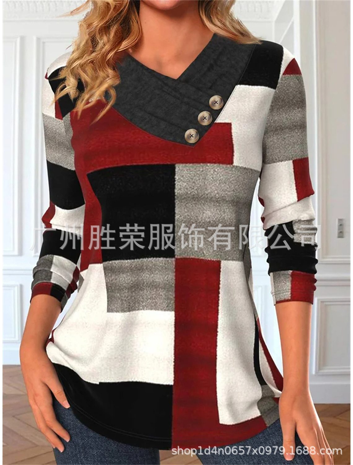 Three-button V-collar Contrast Color Long-sleeved Sweater