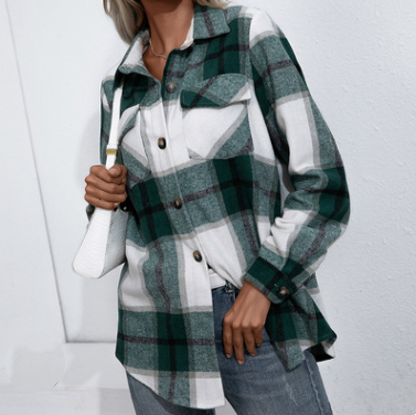 Long-sleeved Thick Plaid Top. Ladies Casual Flannel Shirt