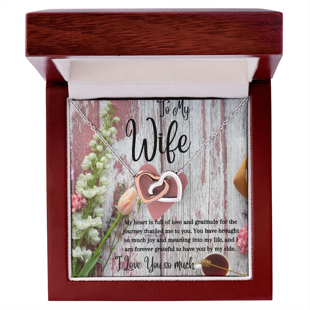 Wife - Interlocking Hearts Necklace