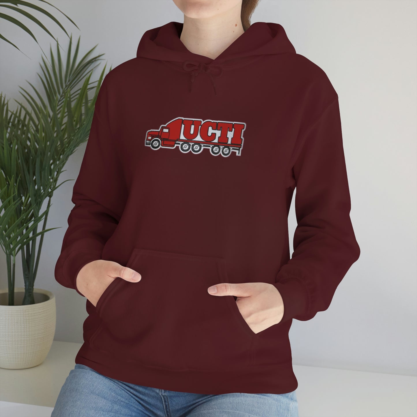 United Unisex Heavy Blend™ Hooded Sweatshirt