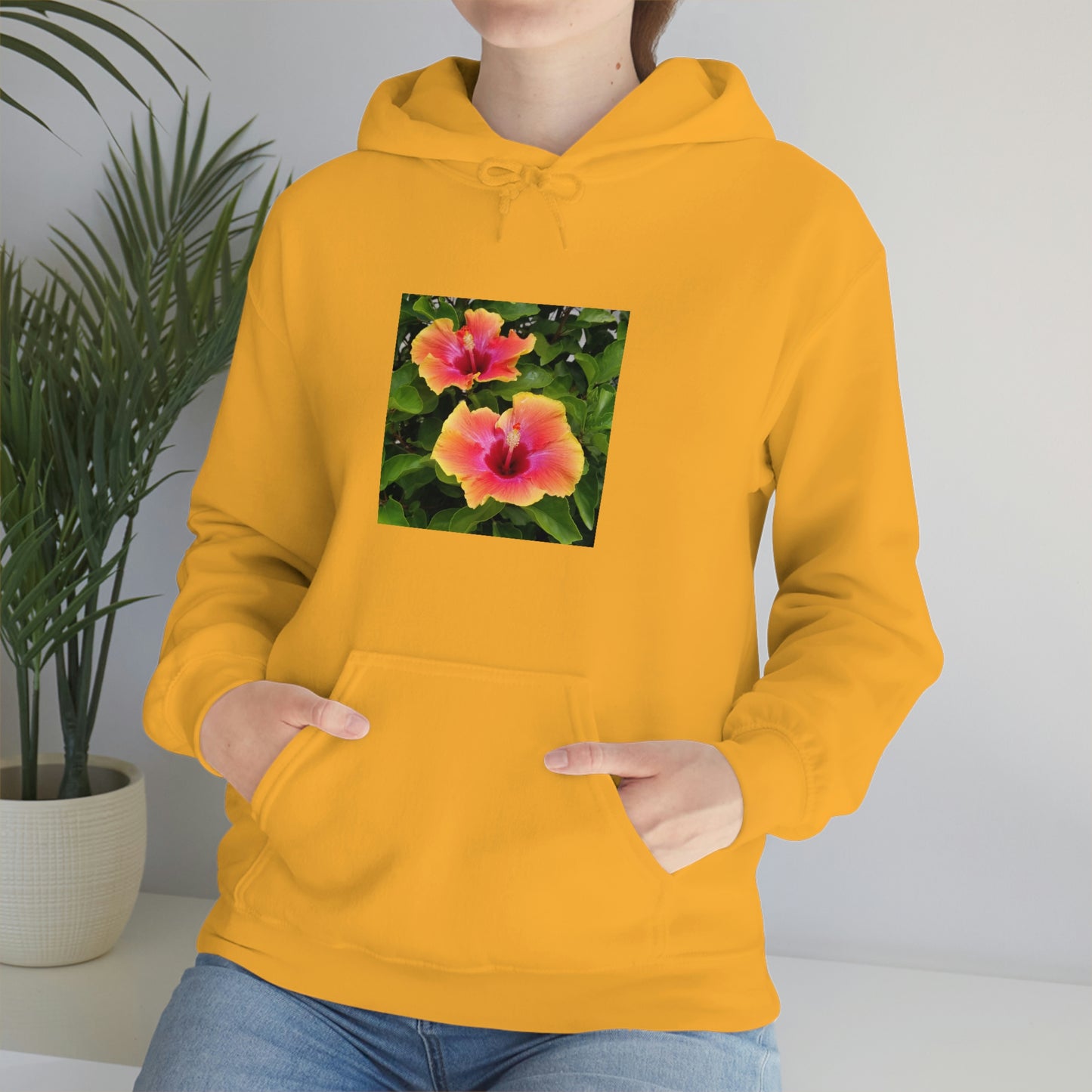 Islander Hibiscus Unisex Heavy Blend™ Hooded Sweatshirt