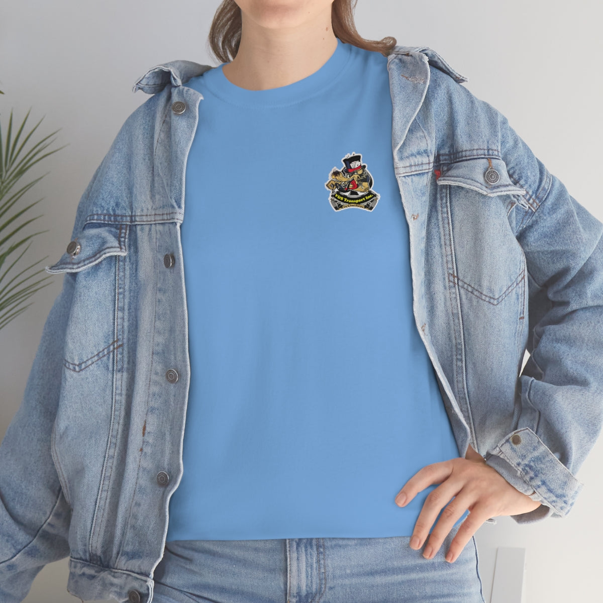 V&S Unisex Heavy Cotton Tee