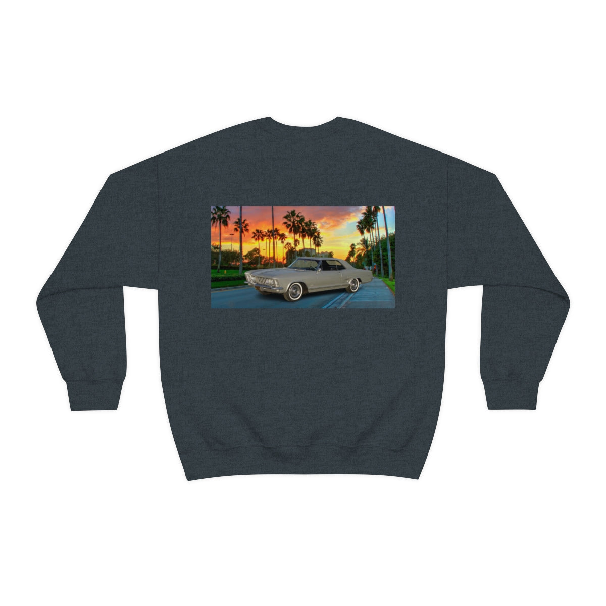 Riviera Unisex Heavy Blend™ Crewneck Sweatshirt
