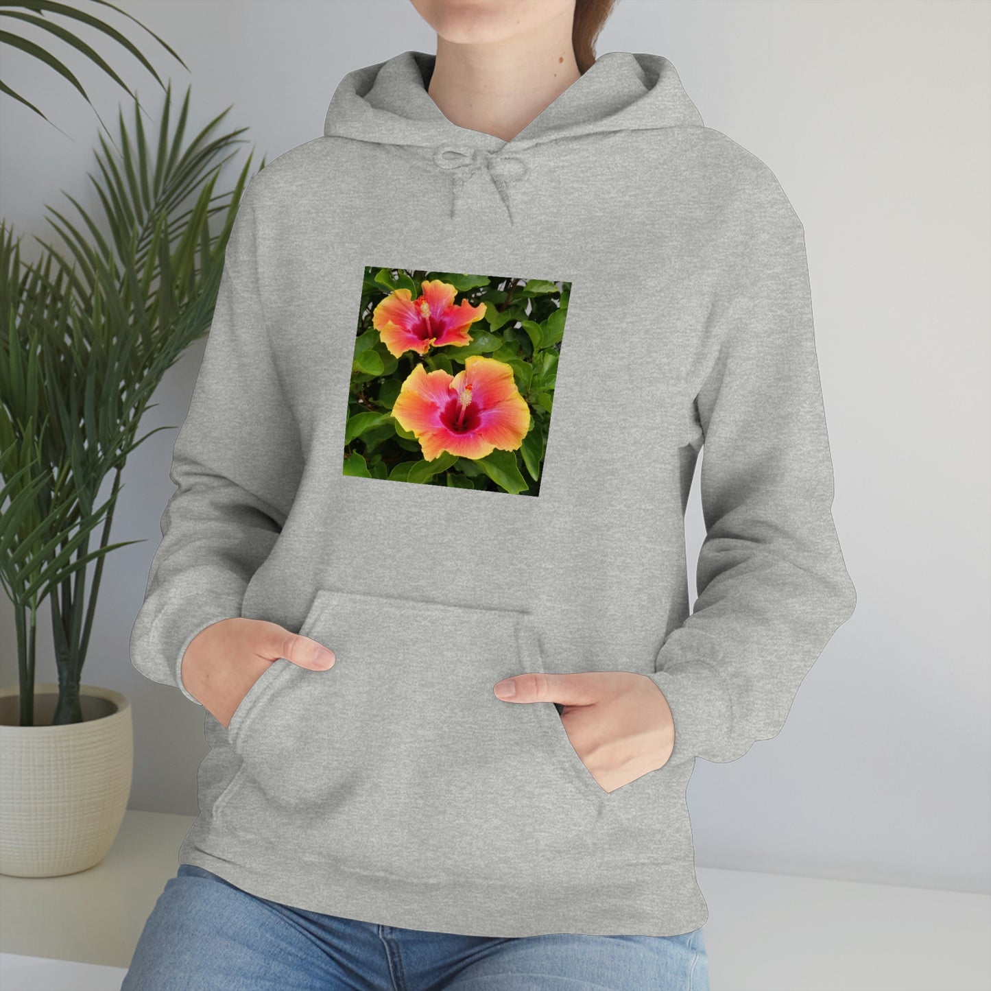 Islander Hibiscus Unisex Heavy Blend™ Hooded Sweatshirt