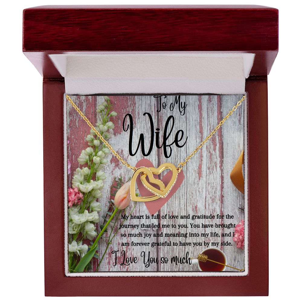 Wife - Interlocking Hearts Necklace