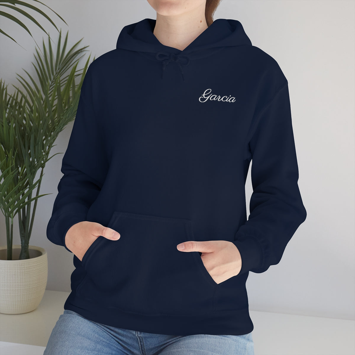 Riviera Unisex Heavy Blend™ Hooded Sweatshirt