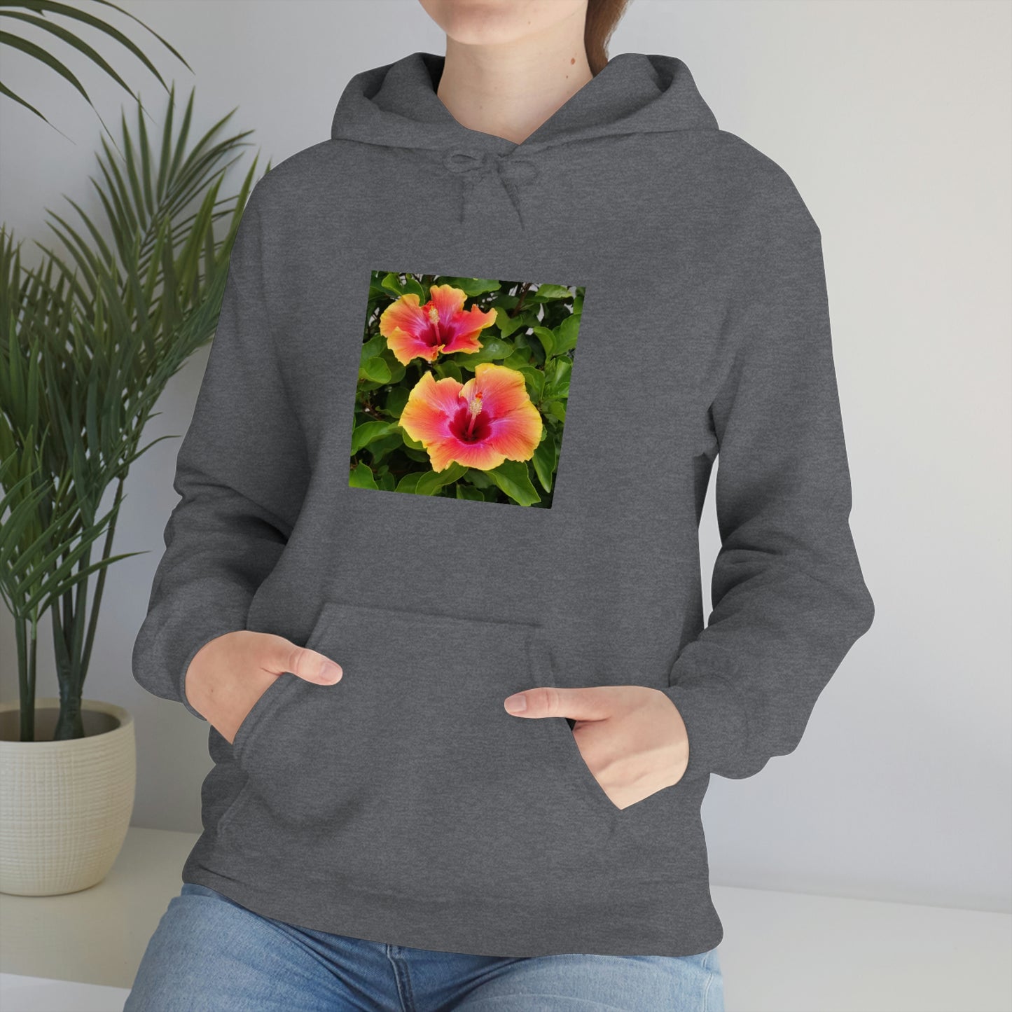 Islander Hibiscus Unisex Heavy Blend™ Hooded Sweatshirt