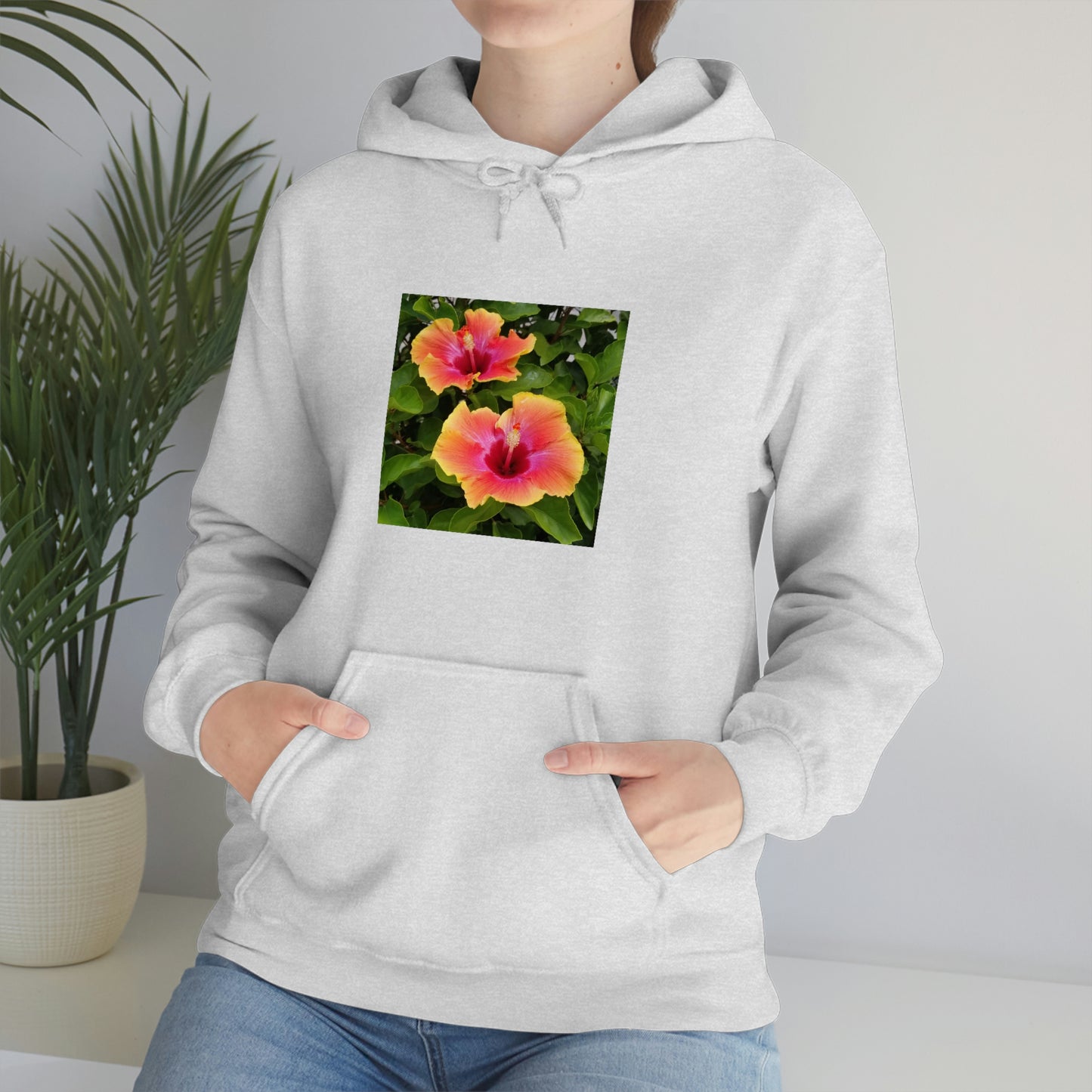 Islander Hibiscus Unisex Heavy Blend™ Hooded Sweatshirt