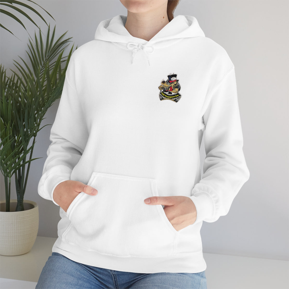 V&S Unisex Heavy Blend™ Hooded Sweatshirt